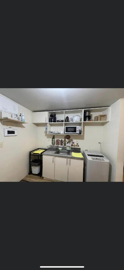 Khentdrick'S Place At Holland Park Southwoods Binan エクステリア 写真