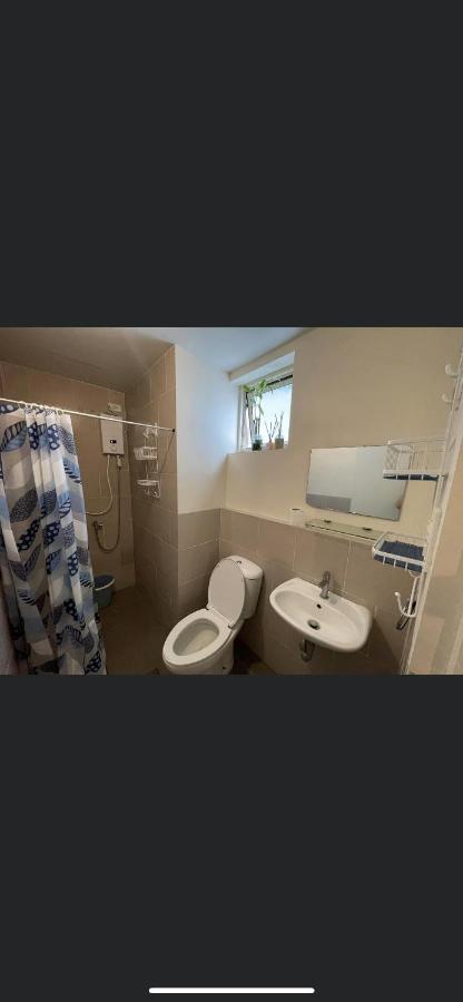 Khentdrick'S Place At Holland Park Southwoods Binan エクステリア 写真