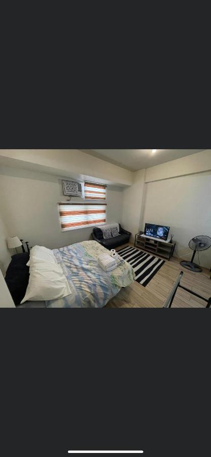 Khentdrick'S Place At Holland Park Southwoods Binan エクステリア 写真
