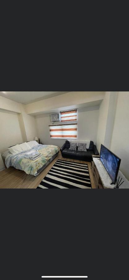 Khentdrick'S Place At Holland Park Southwoods Binan エクステリア 写真